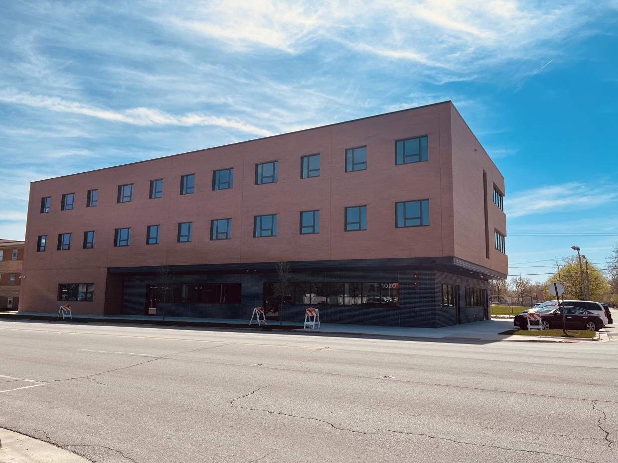 Broadview Legacy Apartments 