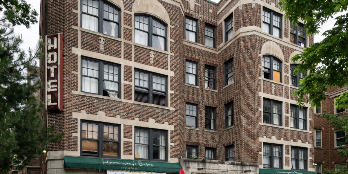 211 N Oak Park Ave.
