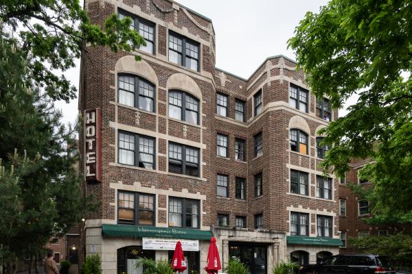 The Write Inn in Oak Park