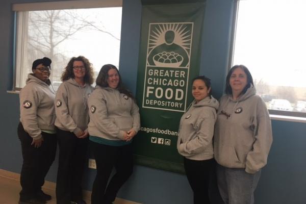 Support of funding for AmeriCorps and Serve Illinois