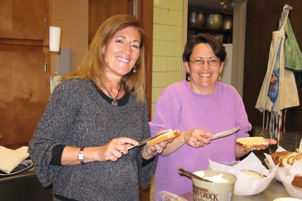 Housing Forward Volunteers Preparing Dinner 2007
